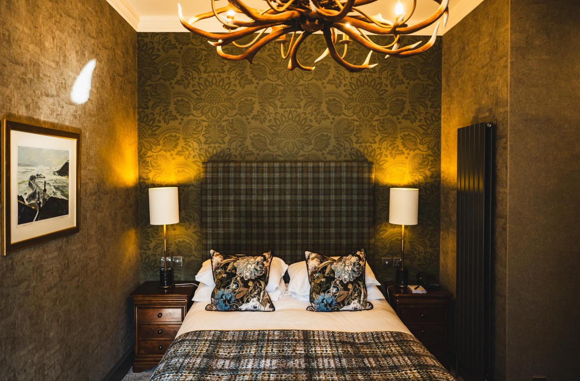 House Hotel